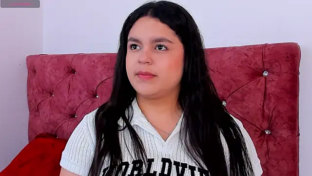 skyhotgirll online show from June 10, 5:56 pm