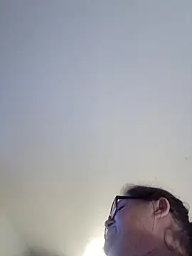 mcv131985 online show from December 2, 4:07 am