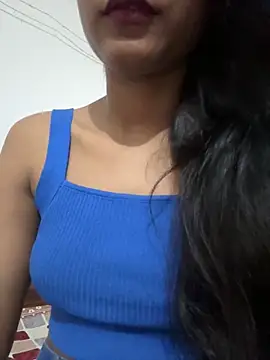 Snapshot of Hot_Goldengirl chatting on September 10, 2:06 pm Hot Goldengirl online show from September 10, 2:06 pm