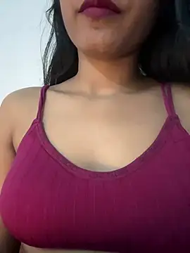 Hot Goldengirl online show from February 23, 7:55 pm