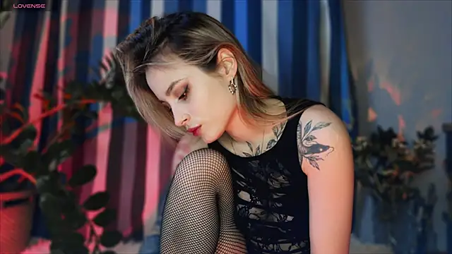 aviva faith online show from November 28, 4:20 pm