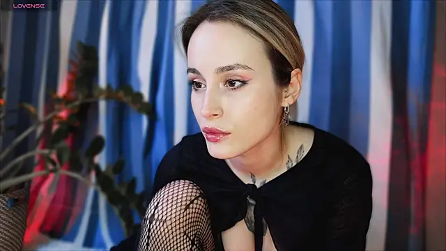 aviva faith online show from December 2, 5:08 pm