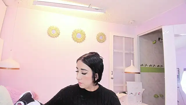 kaory azumi online show from October 17, 6:43 pm