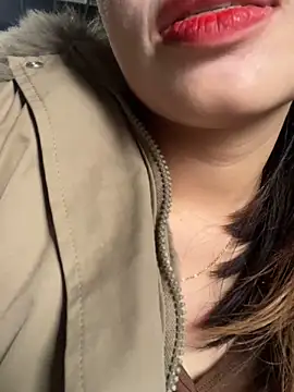 Snapshot of Laura8910 chatting on March 21, 9:34 am Laura8910 online show from March 21, 9:34 am