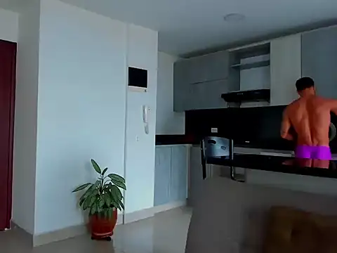 Alexander Martines online show from February 3, 4:56 pm