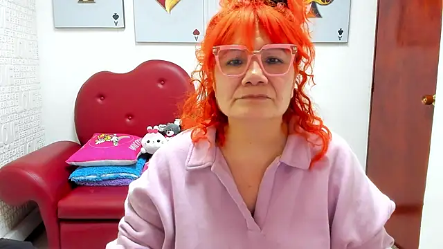 Salomeediaz  online show from February 24, 9:02 pm