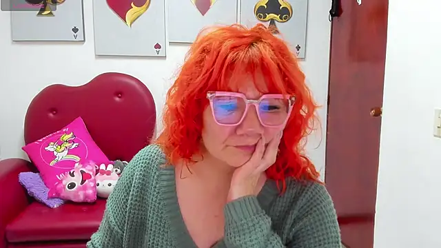 Salomeediaz  online show from April 19, 1:10 pm