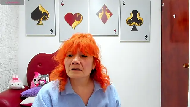 Salomeediaz  online show from April 21, 9:06 pm