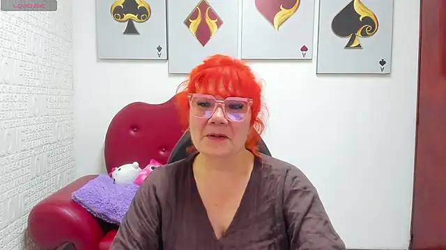 Salomeediaz  online show from May 21, 9:00 pm