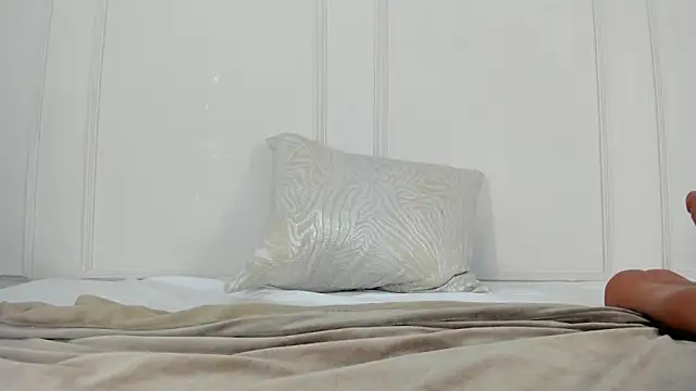 Snapshot of Mariapettit chatting on January 23, 12:09 pm Mariapettit online show from January 23, 12:09 pm