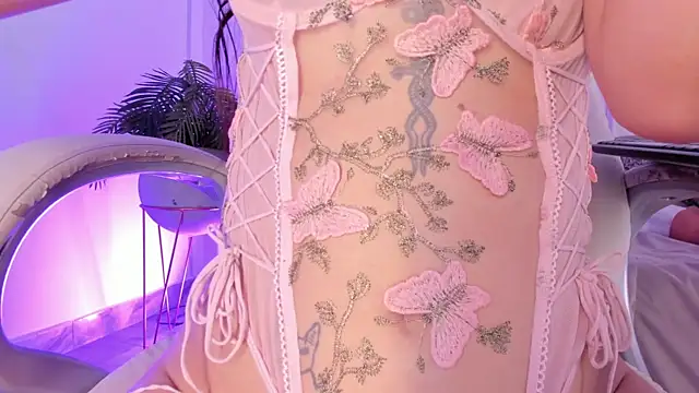 Snapshot of Mariapettit chatting on March 14, 12:29 pm Mariapettit online show from March 14, 12:29 pm