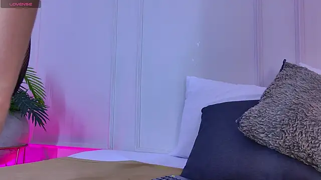 Mariapettit online show from November 11, 11:54 am