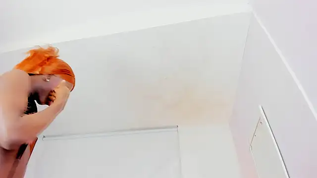 DaphneLloyd online show from December 27, 7:46 pm