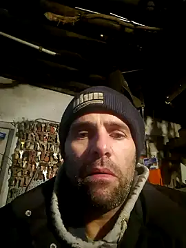 Snapshot of Dorset8360 chatting on December 6, 3:22 pm Dorset8360 online show from December 6, 3:22 pm