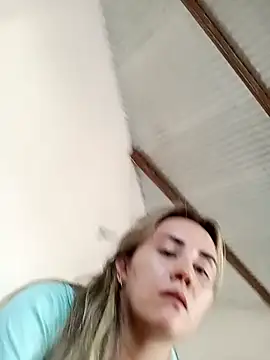 Snapshot of Isabel23zr chatting on September 22, 9:50 pm Isabel23zr online show from September 22, 9:50 pm