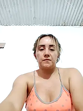 Snapshot of Isabel23zr chatting on November 1, 2:19 pm Isabel23zr online show from November 1, 2:19 pm