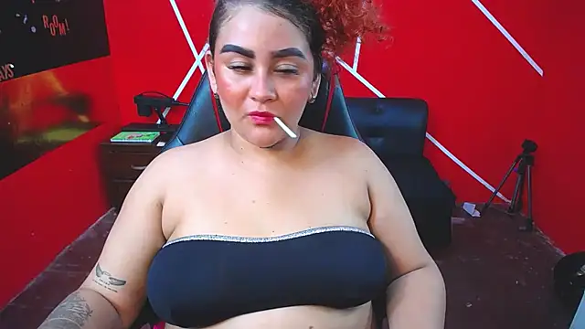 loly bigbooty4u online show from February 12, 7:25 am