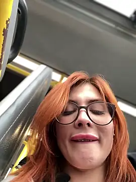 Accole online show from December 8, 9:35 am