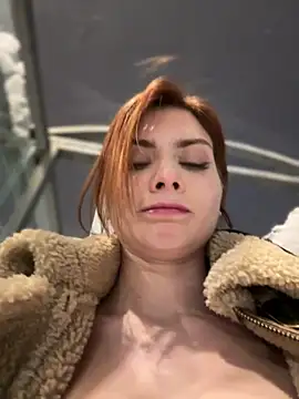 Accole online show from December 22, 5:10 pm