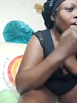 Snapshot of melaninebony1 chatting on March 25, 7:53 pm melaninebony1 online show from March 25, 7:53 pm