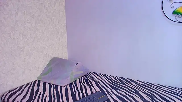 Chantal taylor  online show from November 21, 12:04 pm