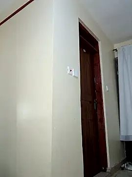 suckmyboobs12  online show from March 4, 5:57 am