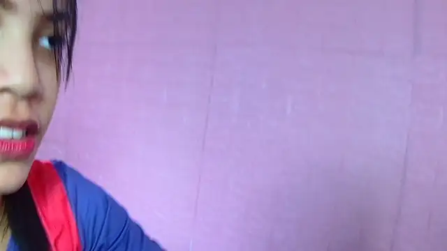 strawberrymia68 online show from March 2, 7:12 pm