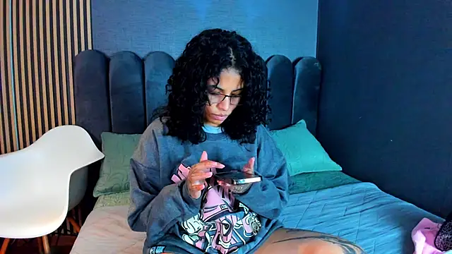 JuliaRose ks online show from December 15, 12:31 pm