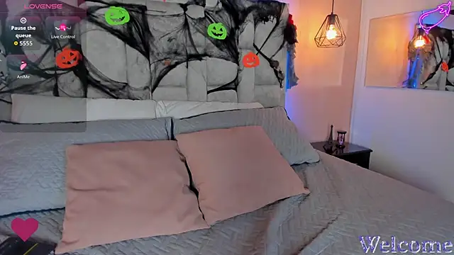 Jaiser 17 online show from October 24, 2:35 pm