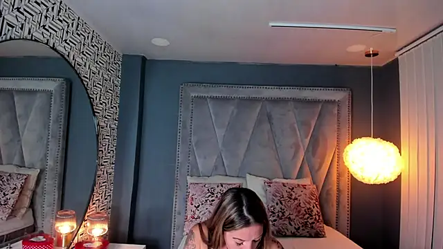 Hotsamantamature online show from January 29, 7:53 pm