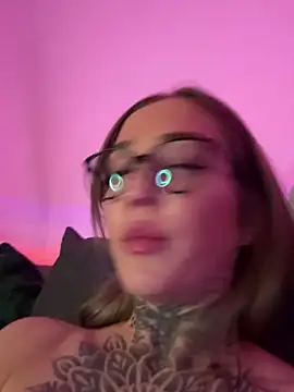 ElenaHaze online show from March 21, 6:05 am