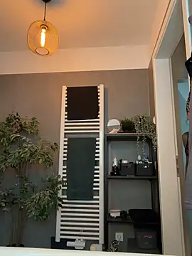 ElenaHaze online show from March 25, 1:06 pm