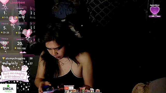 Snapshot of tashakaixxx chatting on October 13, 4:18 pm tashakaixxx online show from October 13, 4:18 pm