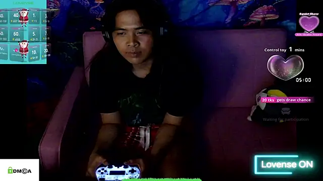 Snapshot of tashakaixxx chatting on November 20, 6:13 am tashakaixxx online show from November 20, 6:13 am