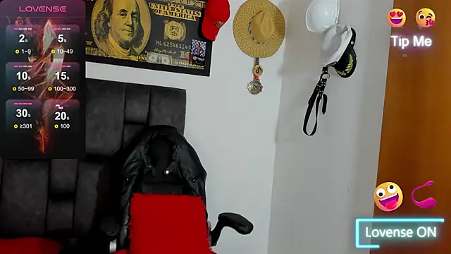 MattRodriguez9 online show from April 21, 9:48 am