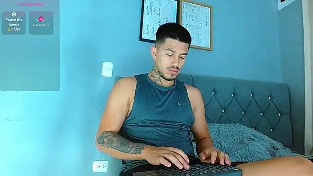 mateoreal1 online show from March 3, 12:00 pm