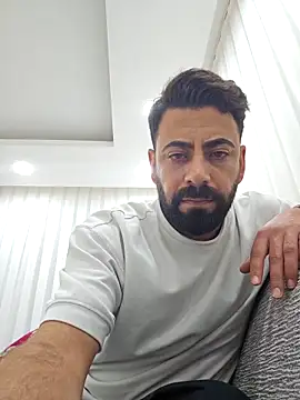 Snapshot of Arena2133 chatting on October 30, 10:32 pm Arena2133 online show from October 30, 10:32 pm