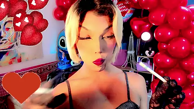 Snapshot of the-horus-girl chatting on February 15, 7:27 am the-horus-girl online show from February 15, 7:27 am