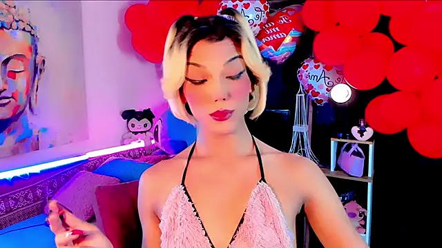 Snapshot of the-horus-girl chatting on February 27, 3:58 am the-horus-girl online show from February 27, 3:58 am