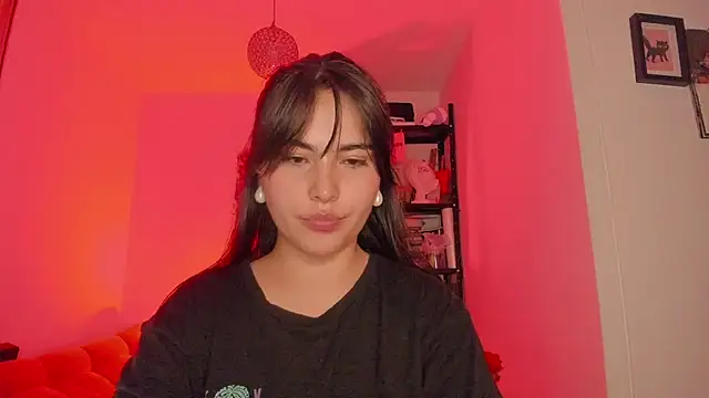 sol  angel online show from February 28, 9:15 am