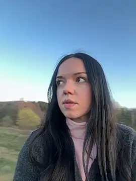 Vanesskaa online show from March 18, 6:00 pm