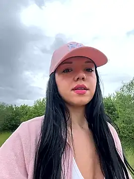 Snapshot of Vanesskaa chatting on June 7, 12:42 pm Vanesskaa online show from June 7, 12:42 pm