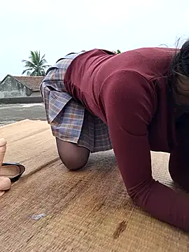 Linda 2k online show from December 21, 4:30 am