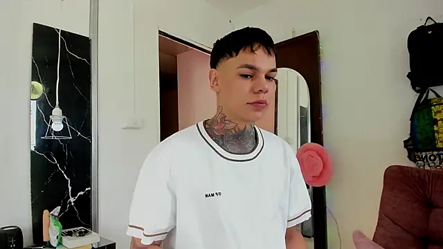 Jordyrodriiguez online show from November 7, 5:35 pm