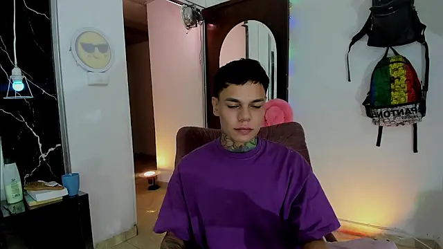 Jordyrodriiguez online show from November 18, 1:44 am