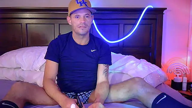 FrankieKentucky online show from April 18, 12:47 am