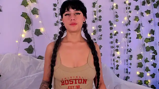 Snapshot of Natasha_Nasty2 chatting on December 31, 3:42 pm Natasha Nasty2 online show from December 31, 3:42 pm