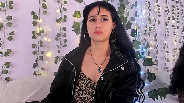 Snapshot of Natasha_Nasty2 chatting on January 5, 8:32 am Natasha Nasty2 online show from January 5, 8:32 am