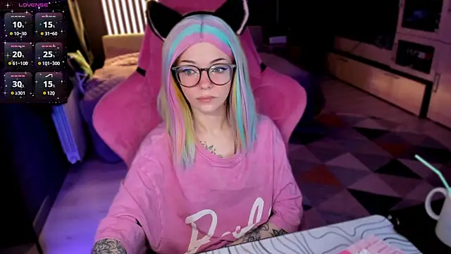 The love project online show from April 22, 11:17 pm