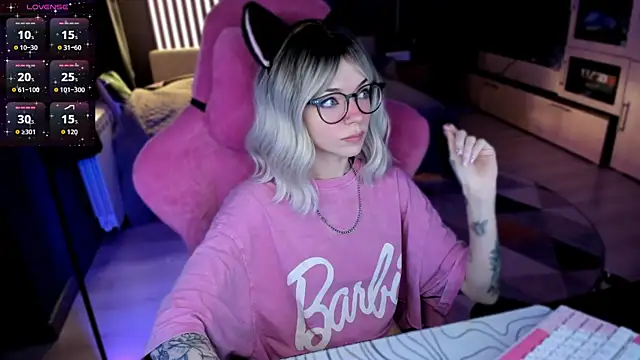 The love project online show from April 24, 11:29 pm